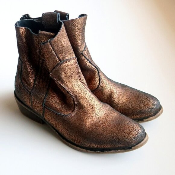 Charles David Bronze Leather Low Block Heel Ankle Boots / Booties Size 7 - Picture 15 of 15